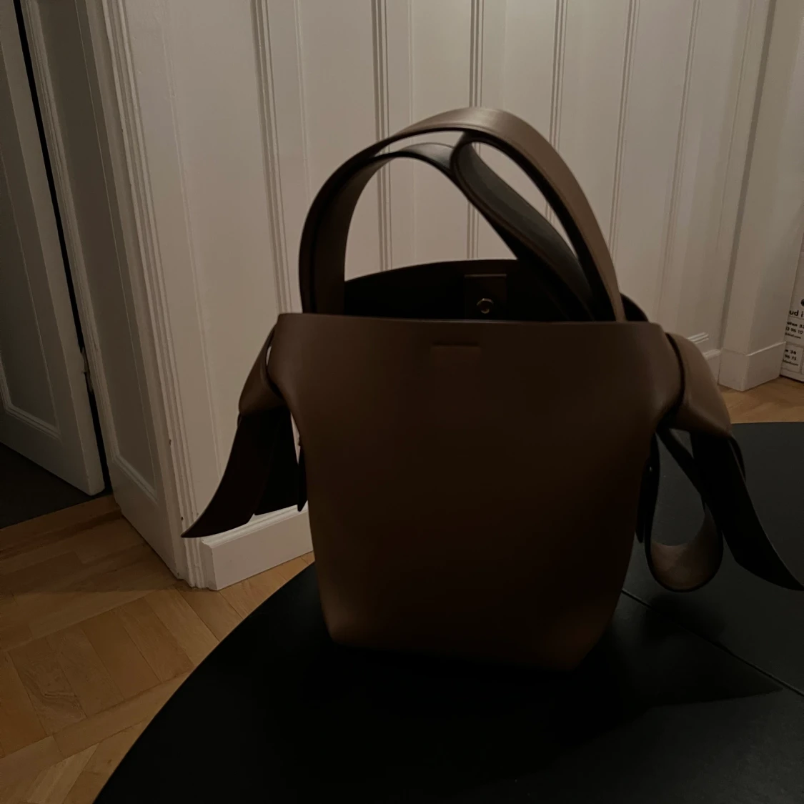 Acne musubi midi brun