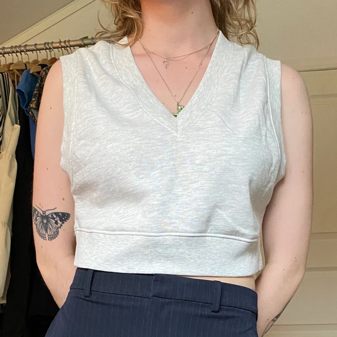 Grå sweatervest stl S - 90