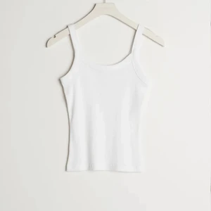 Gina linne - Ett vitt basic linne från Gina, aldrig använt. 