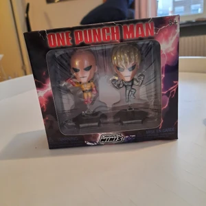 One Punch Man figurer - Lootcrate exclusive Saitama och Genos minifigurer i fint oöppnat skick, licensierade för viz media och gjorda av zagtoys. Kan hämtas i Stockholm, annars står köparen för frakt :)