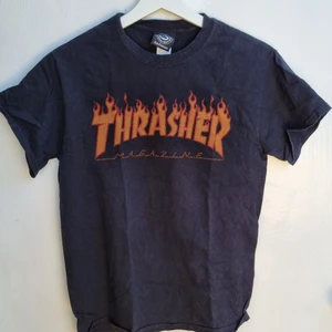T-shirt fr. Thrasher  - Storlek small i fint skick 