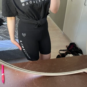 Shorts - Träningsshorts strl 38