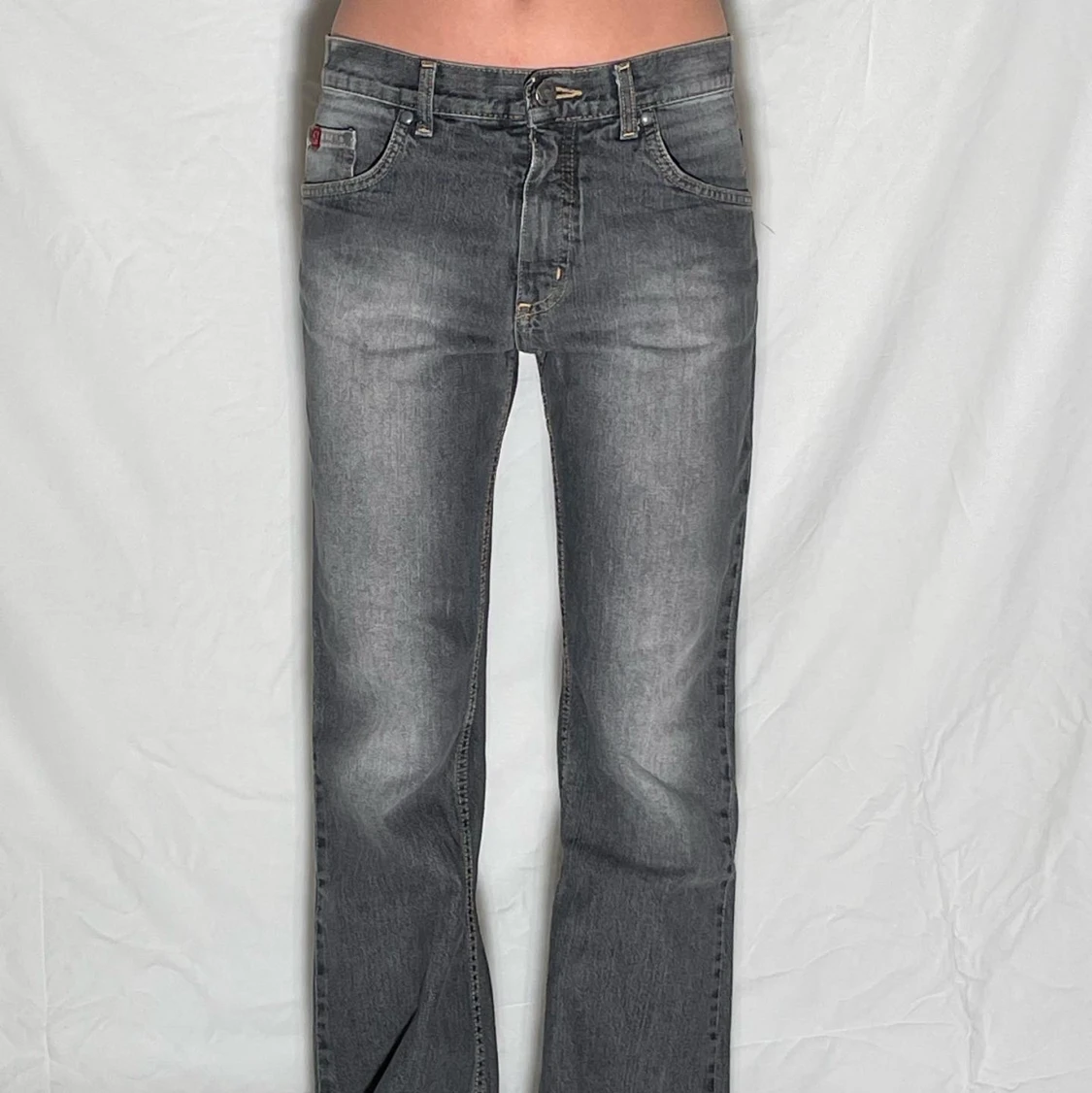 low waist jeans 