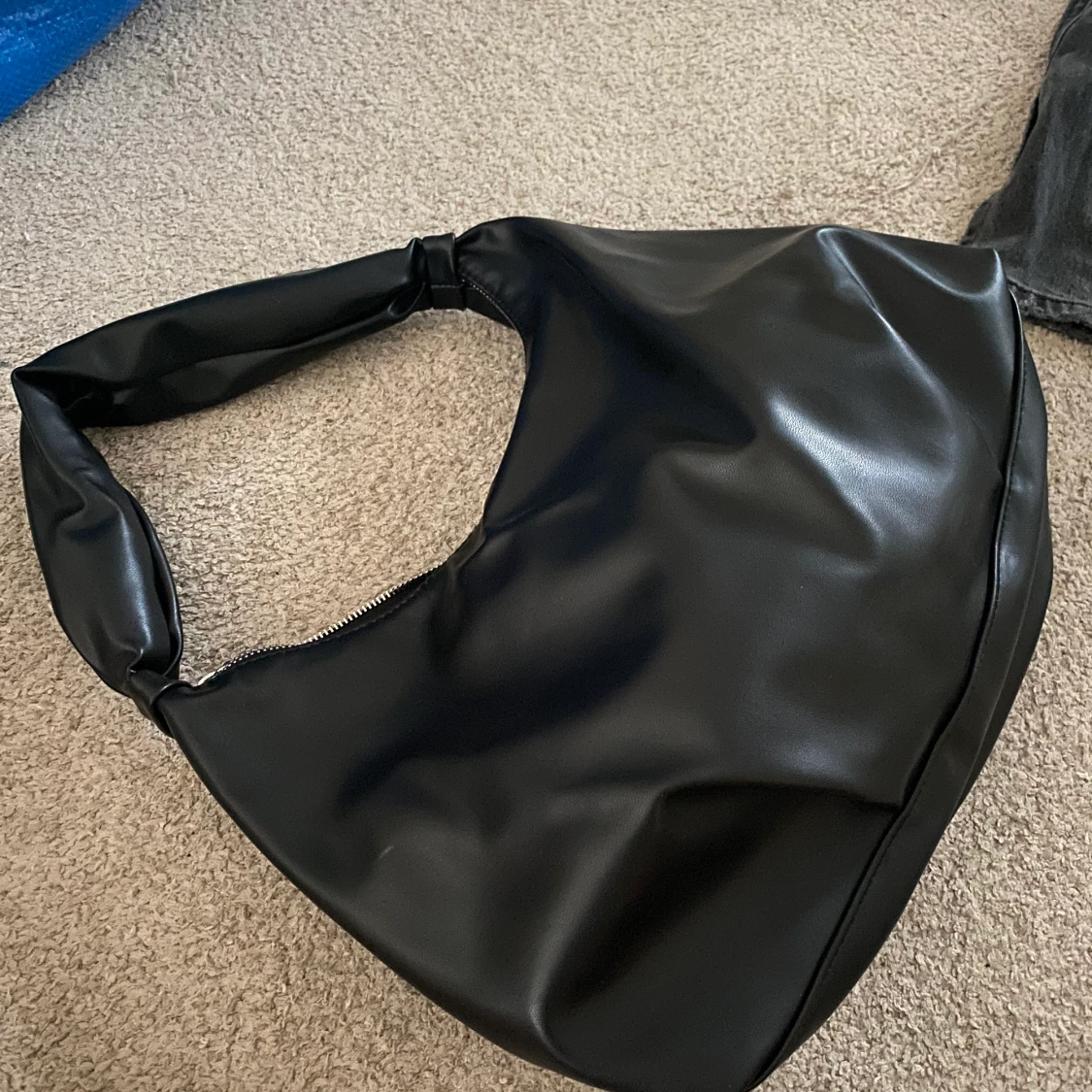 Hm mellanstor väska - 90