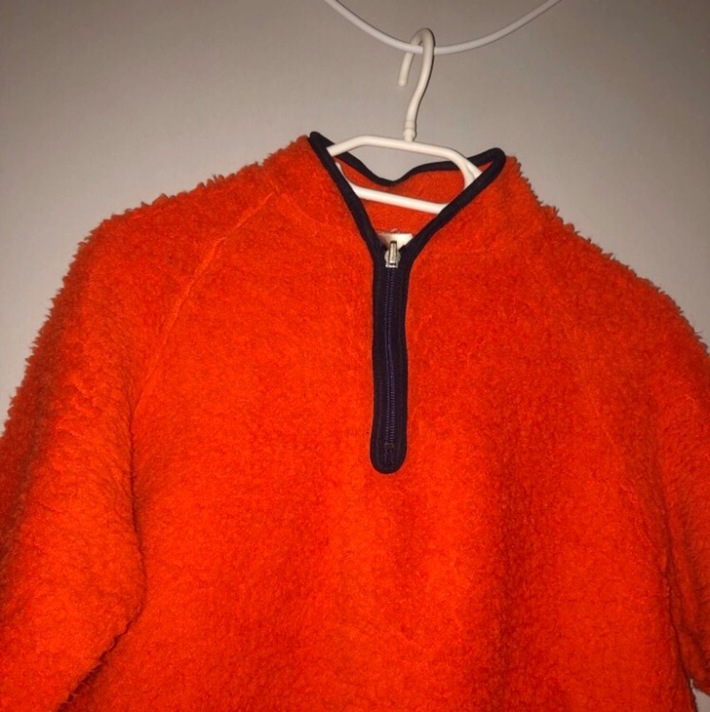 Orange Orange Helly Hansen vintage orange fleece | Plick
