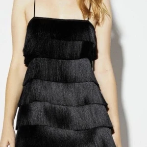 Svart klänning storlek xs - Svart klänning för fest 