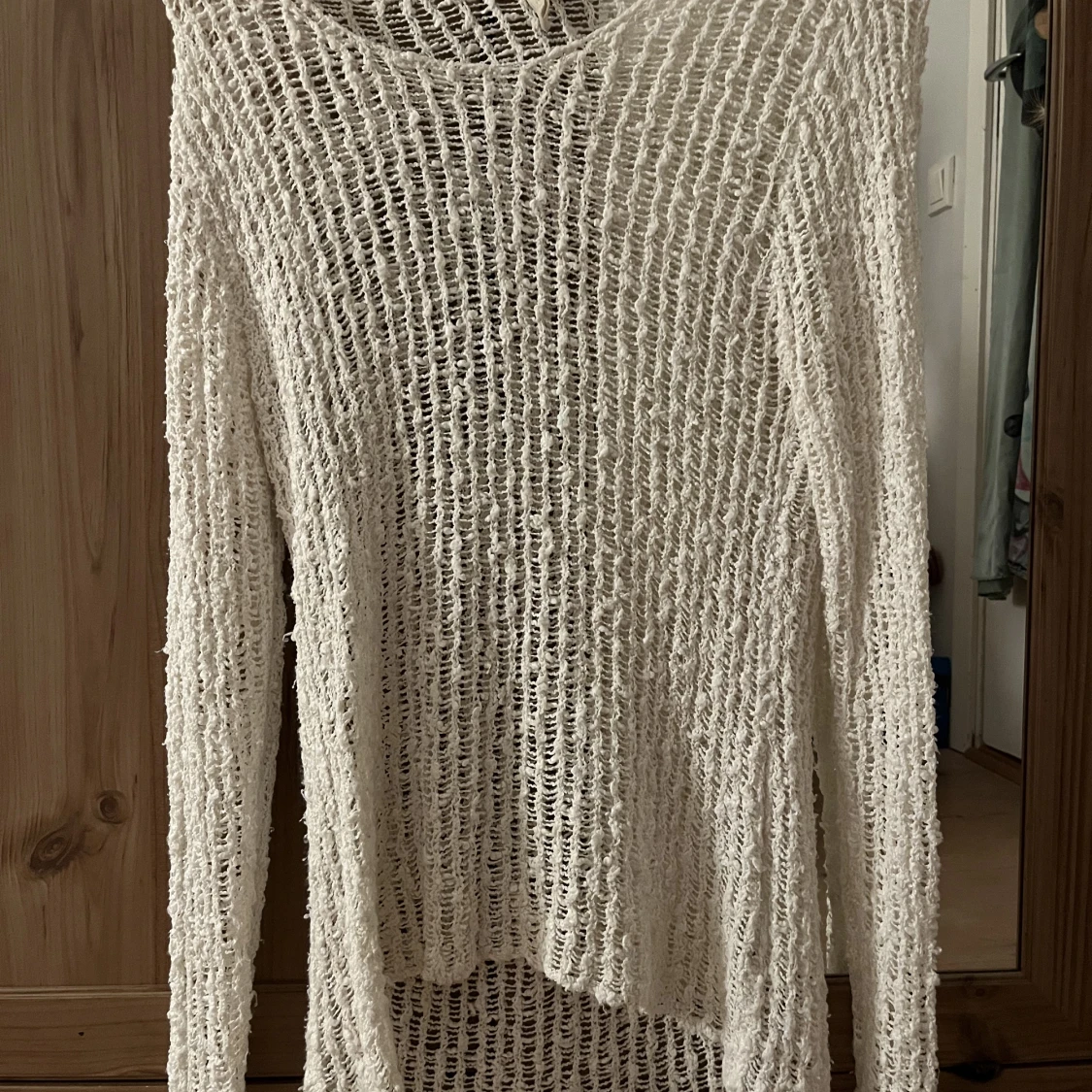 Stickad ”hålig” tröja