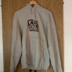 Helmut lang hoodie  - Skön hoodie från Helmut lang. 