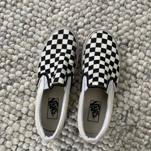 Vans - Rutiga vans, sparsamt använda