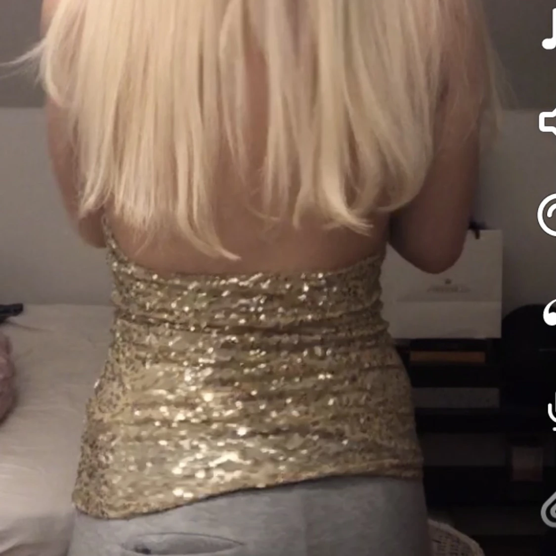 Glittrig topp - 91