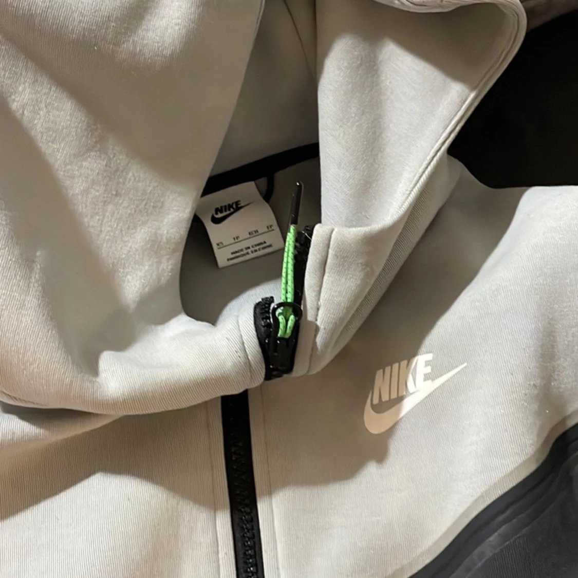 Nike tech storlek S - 90