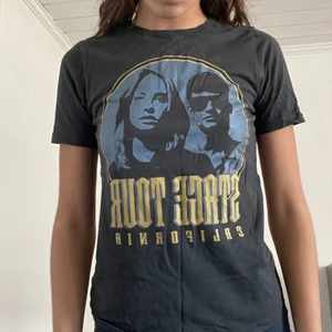 Print shirt - En snygg printad t-shirt! Skön. 🙌🏼💕