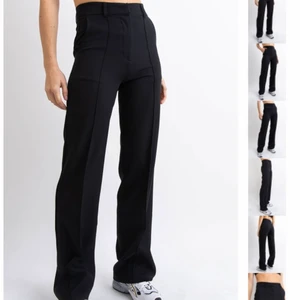 poppulära kostymbyxor från madlady  - säljer mina älskade kostymbyxor från madlady, kanske d populäraste byxorna just nu? aldrig använda bara testade🥹önskade såå att jag kunde ha dessa men d var tyvärr försmå för mig😢 har ett par 36 och ett par 38 (ett par är med pressveck och dem andra utan