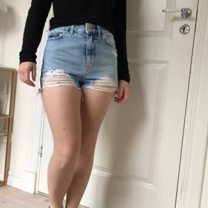 Shorts från TopShop - Jeansshorts från TopShop. Köpta på Nelly.se
