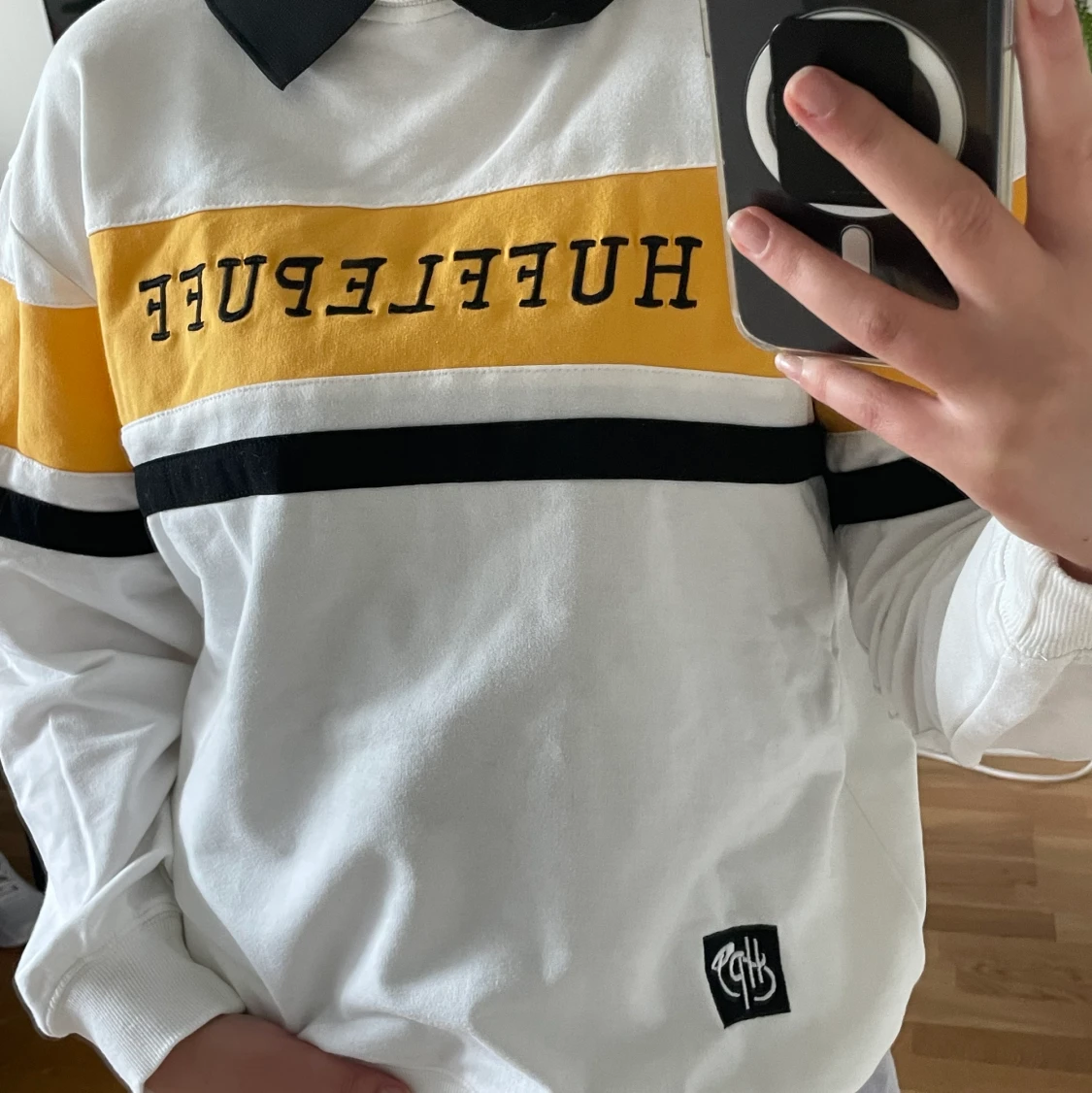 Hufflepuff tröja Storlek S