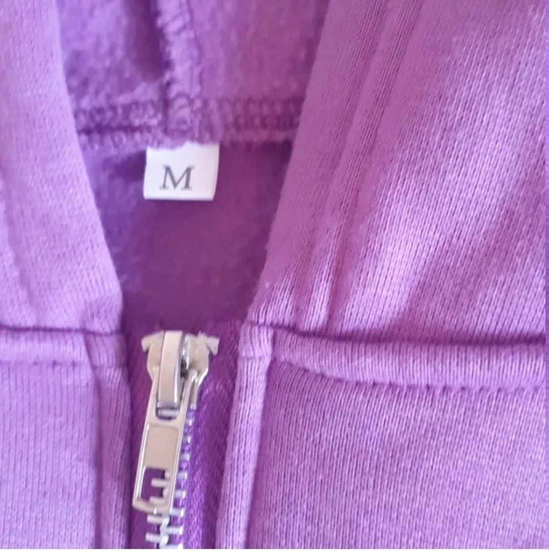 Rhinestone hoodie lila - 90