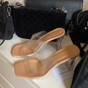 Klack skor  - Klack skor använda en gång sl 37