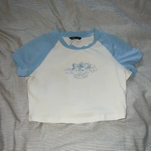 Shein  - Shein topp. För den som gillar små söta toppar!😊