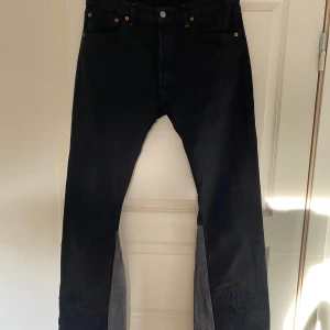 Wetdog jeans - Custom vintage Levis omsydda av wetdogdenim, storlek 34/34  Nypris 1800