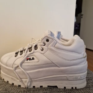 Filabuffalo - Använda 1 gång endast. Fina och sköna