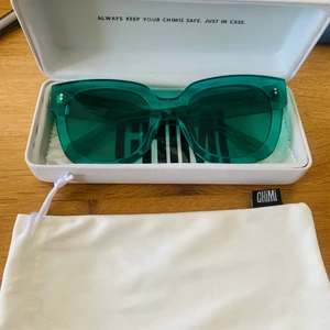 Chimis - Hej har nu tyvärr bestämt mig för att sälja mina älskade chimis i modellen 08 pga att de tyvärr inte kommit till så stor användning. De är som i nyskick o med kommer hårt+mjukt fodral samt rengöringsduken