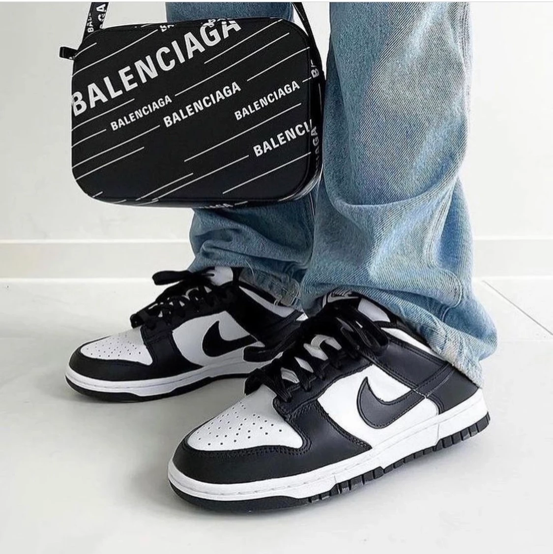 Dunk low black & white 