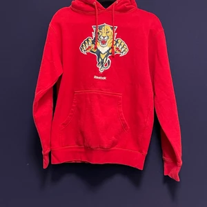 Vintage tröjor  - Snygga tröjor storlek M på alla, alla är i bra skick 90kr st och 200 för all