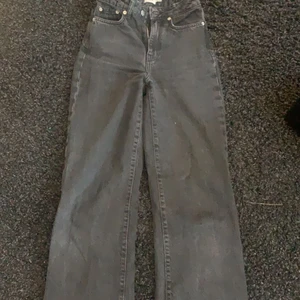 lager 157 jeans - jätte fina jeans inga hål eller annat❤️använd några gånger