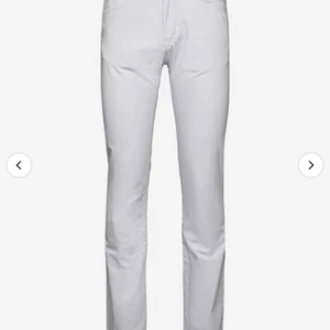 armani jeans - armani jeans  nypris: 1369kr  