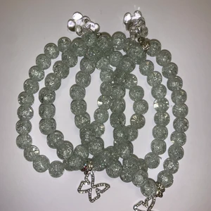 armband  - egen gjorda armband🤍 passar alla storlekar kan fraktas och mötas upp