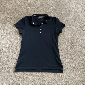 Picketröja Tommy hilfiger - Storlek m men passar S 