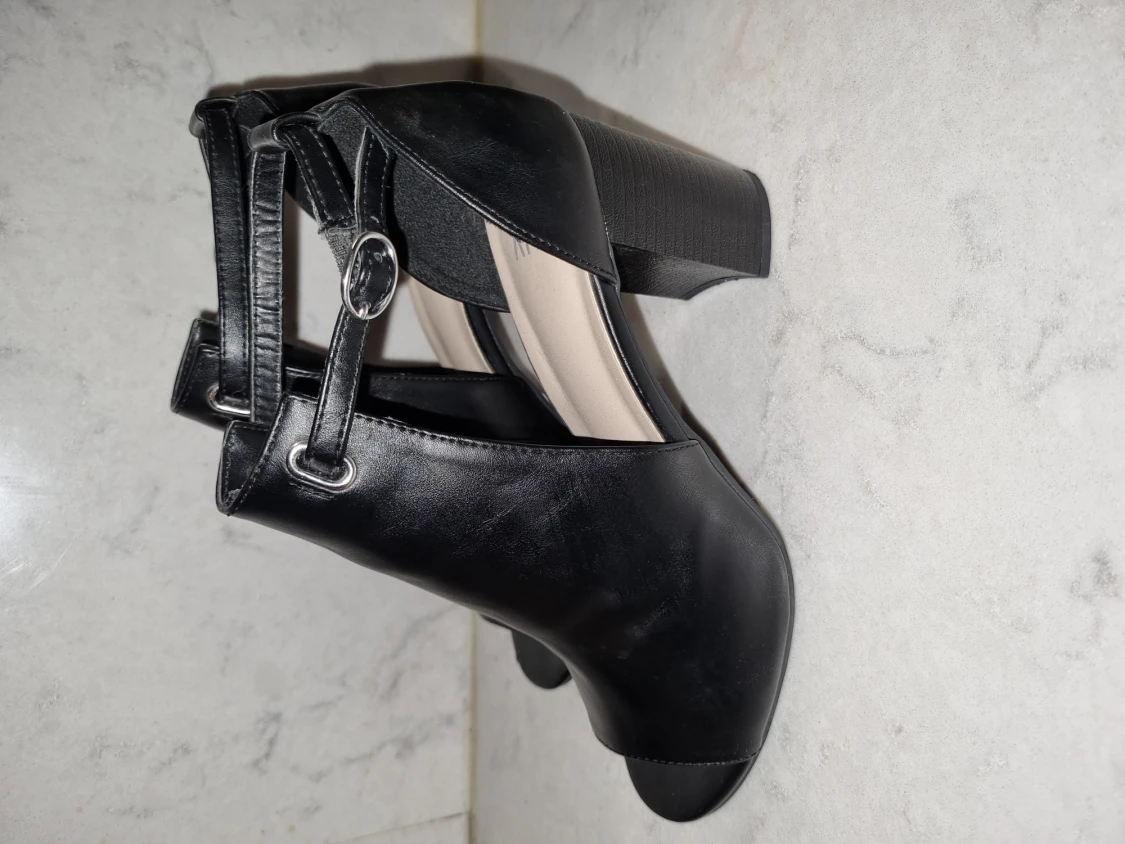 Som nya klackskor  - 90