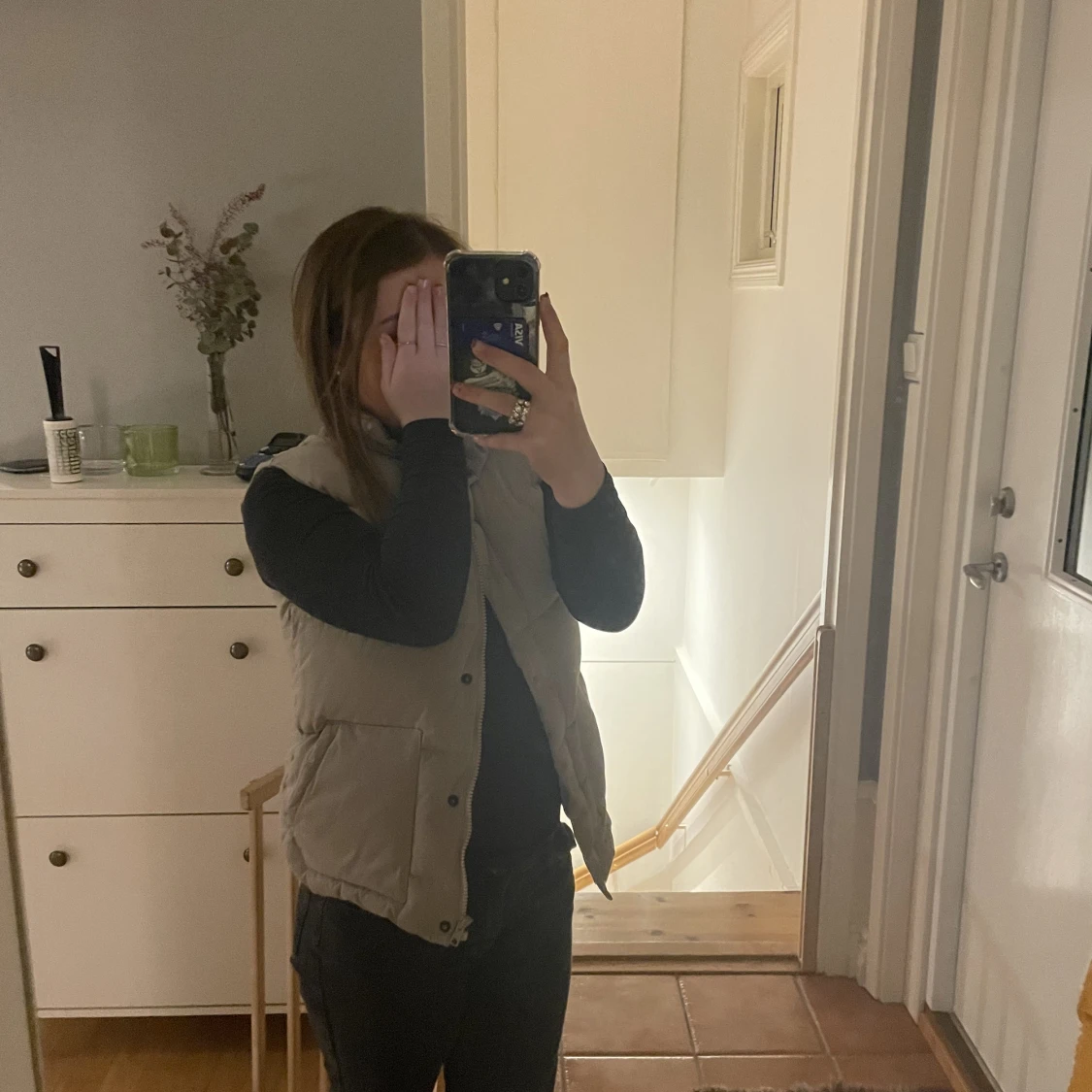 Beige fina väst  - 91