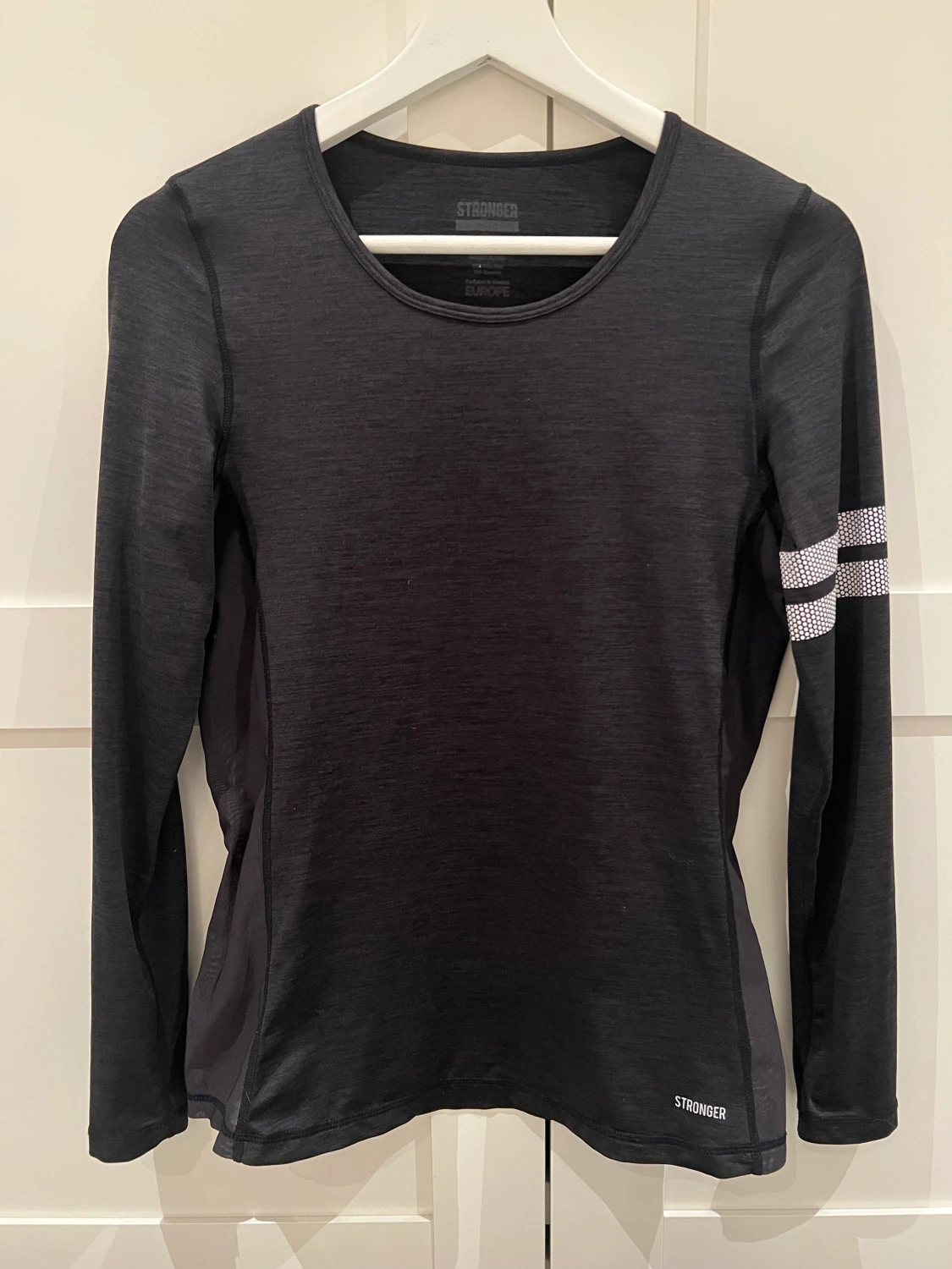 Stronger tröja storlek S