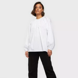 Hope tie assembly shirt💕 - (Lånad bild) Helt ny supersöt blus från Hope! Aldrig använd, endast prövad (nypris 1500kr) Lappen är fortfarande kvar❤️Skriv för fler bilder🥰