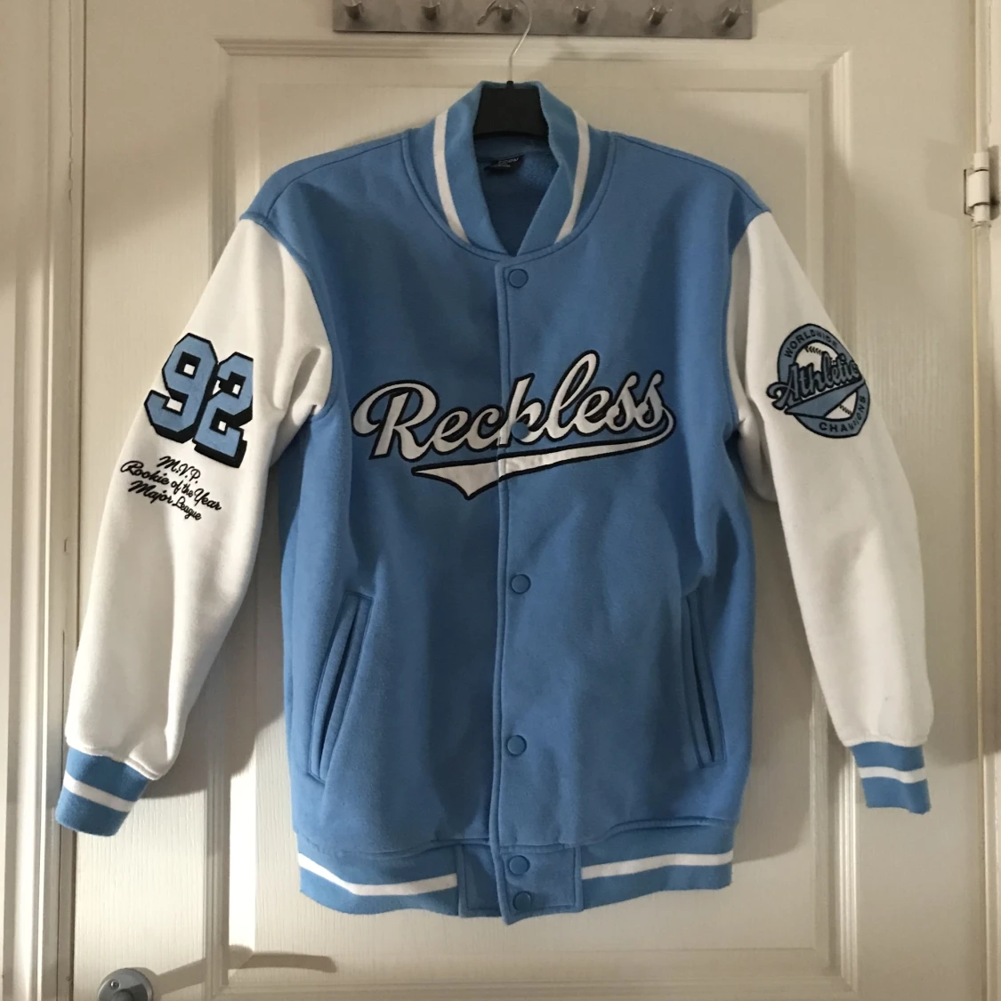 COLLEGE JACKA/BASEBOLL JACKA