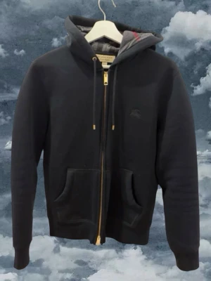 Burberry hoodie - Burberry hoodie storlek S ~ skick 9/10 ~ inga defekter! 