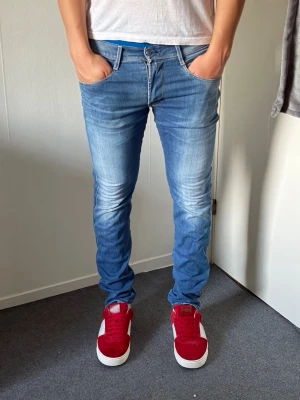 Replay jeans| 31 (12R) - Bra skick! Dm/Pm vid frågor/info! 