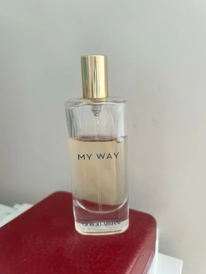 My Way parfym från Giorgio Armani - My way från Armani i 15ml. Skriv vid frågor och pris går att diskutera!