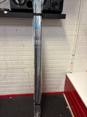 Bauer hockeyklubbor pulse2 - Hör av er vid frågor och funderingar, upphämtning!