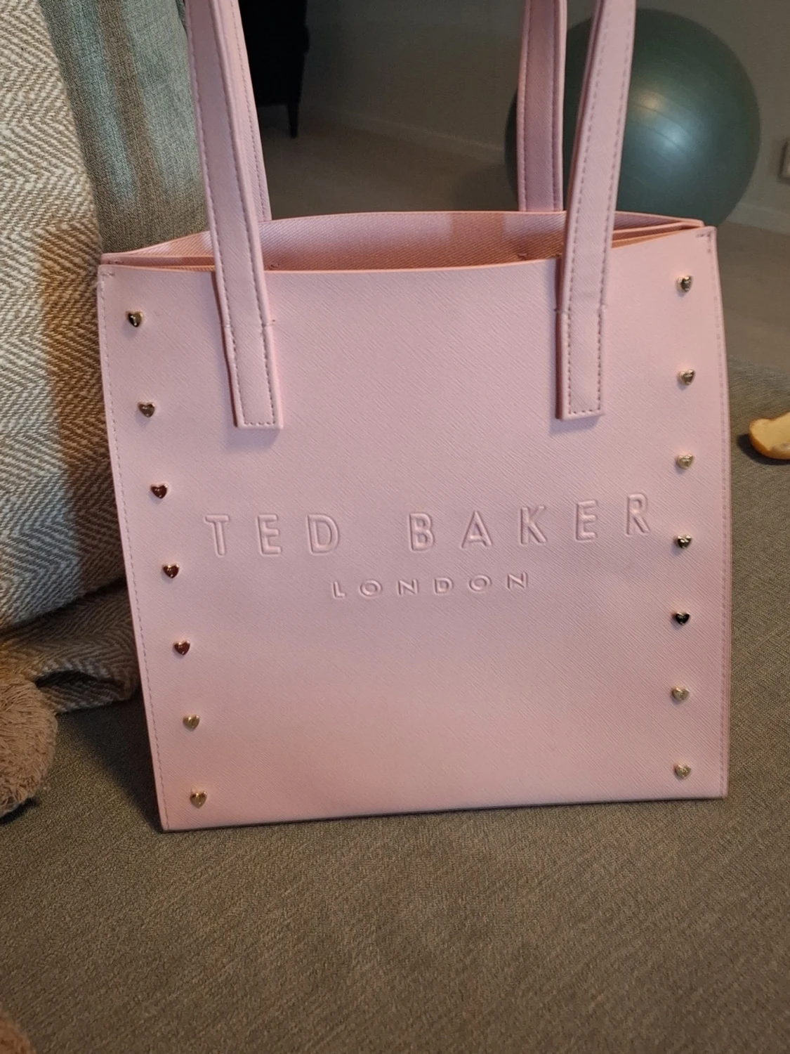 Rosa handväska från Ted Baker - 1