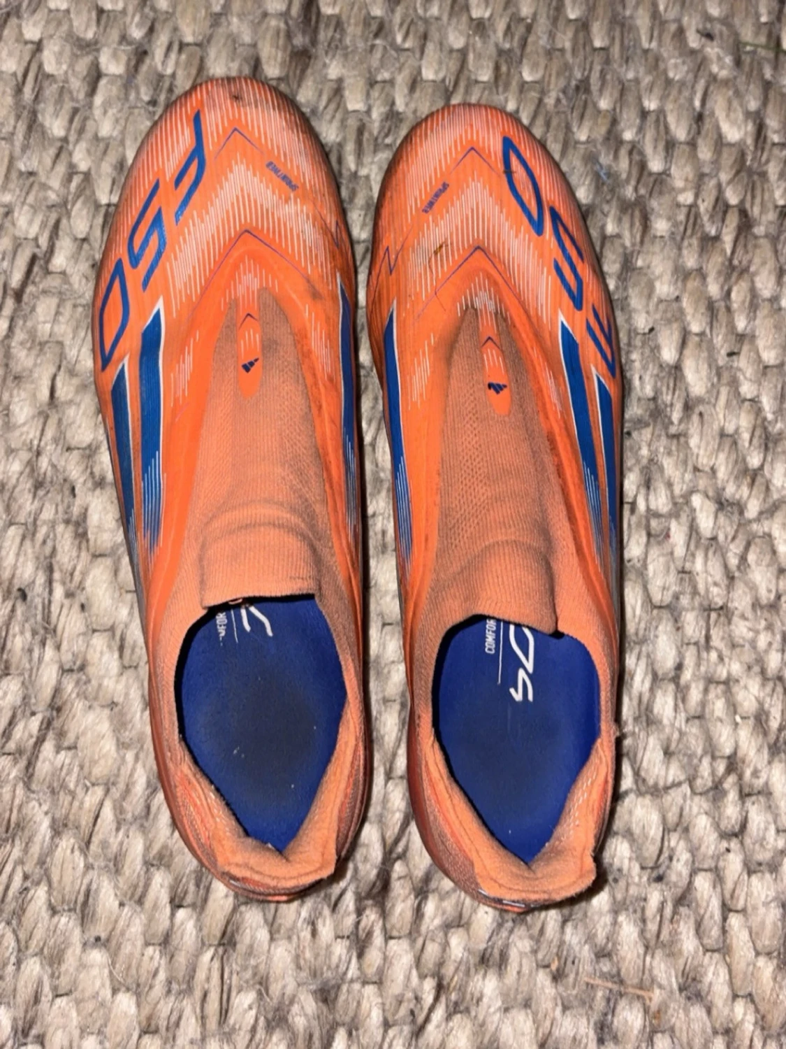 Orangea F50 fotbollsskor - 4