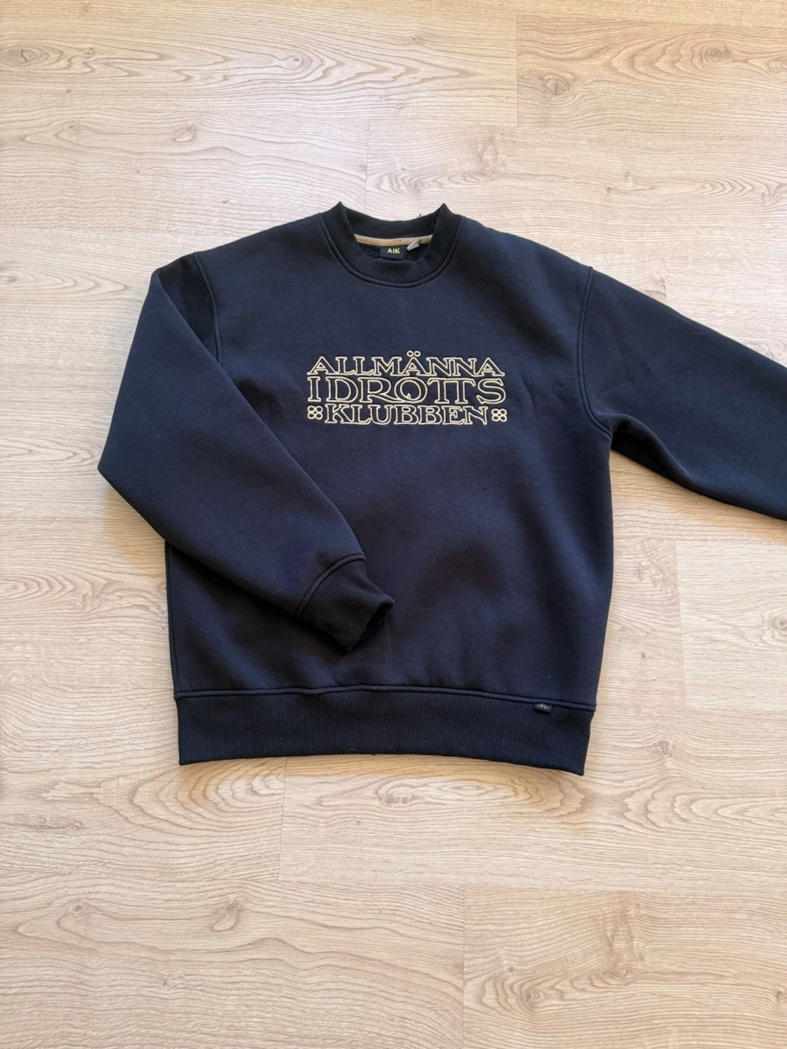 AIK sweatshirt - 1