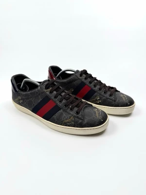 Gucci Ace Skor - Gucci Ace Supreme Sneakers | Storlek 41 / UK 7 | Skick 9/10 | Nypris ca 7300kr | 100% autentiska |