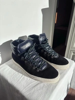 Zespa sneakers - Storlek 44, skick 10/10 helt nya. Postar samma dag!