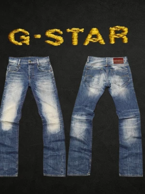 G-Star Raw GS01 W30/L34 mörkblå jeans - ❌ Passformsbilder skickas ej. Se mått! Passform: Straight fit. 💬 Prisförslag välkomnas. 🚫 Rökfritt & djurfritt hem. 📦 Skickas inom 24 timmar. 😱 Smutsfläckar kan förekomma 