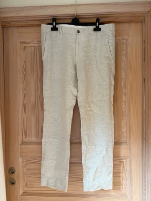 Beiga linnebyxor dressman  - Beige 100% linnebyxor från dressman i W33 L32