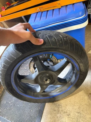 Aerox fälg  - Aerox fälg med skiva 