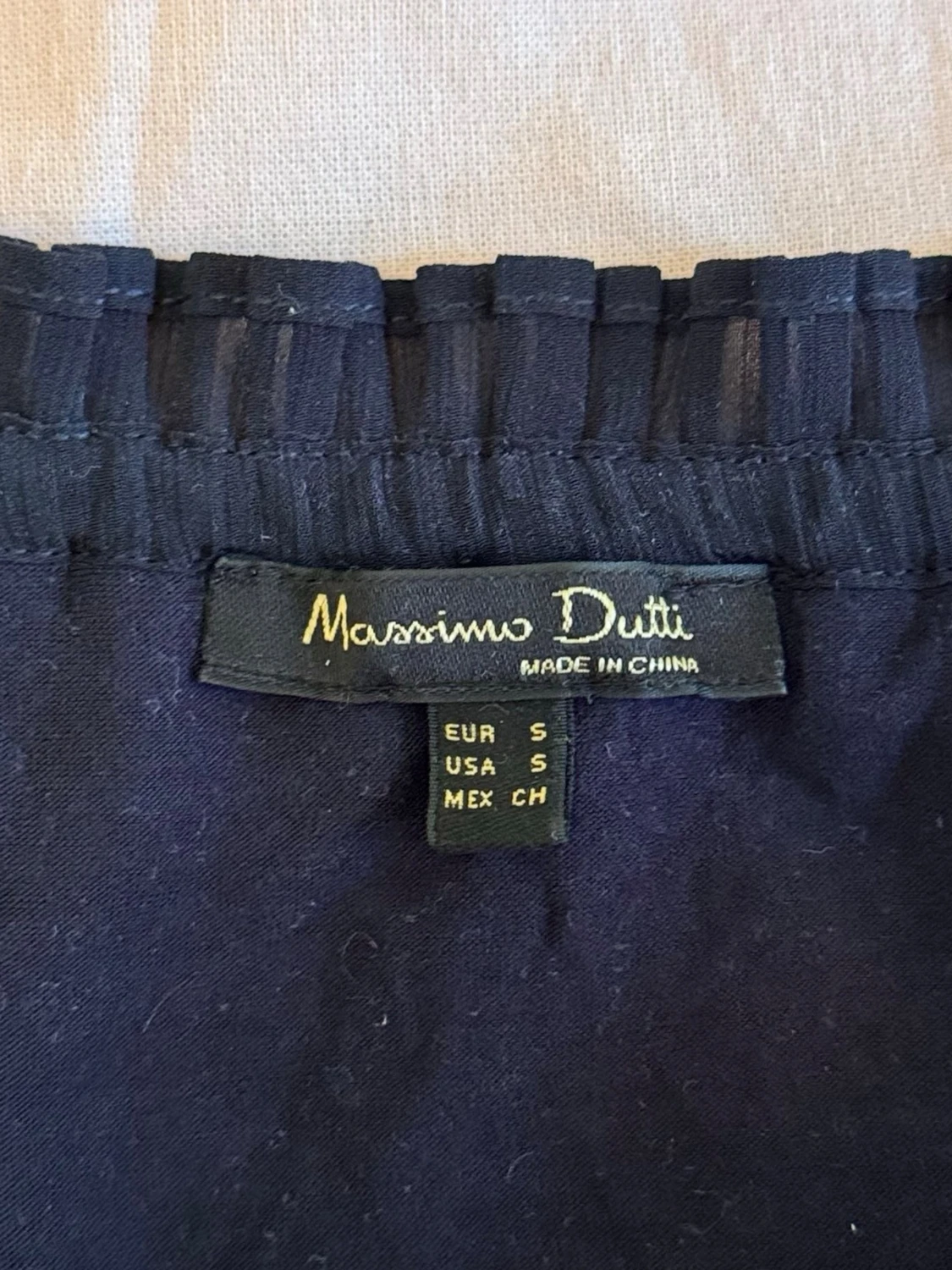Mörkblå / Svart offshoulder volangtop - 2