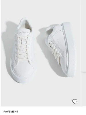 Pavement sneakers frances - Nypris 1599, bra skick men såklart lite slitna. Storlek 38. Slutsåld modell